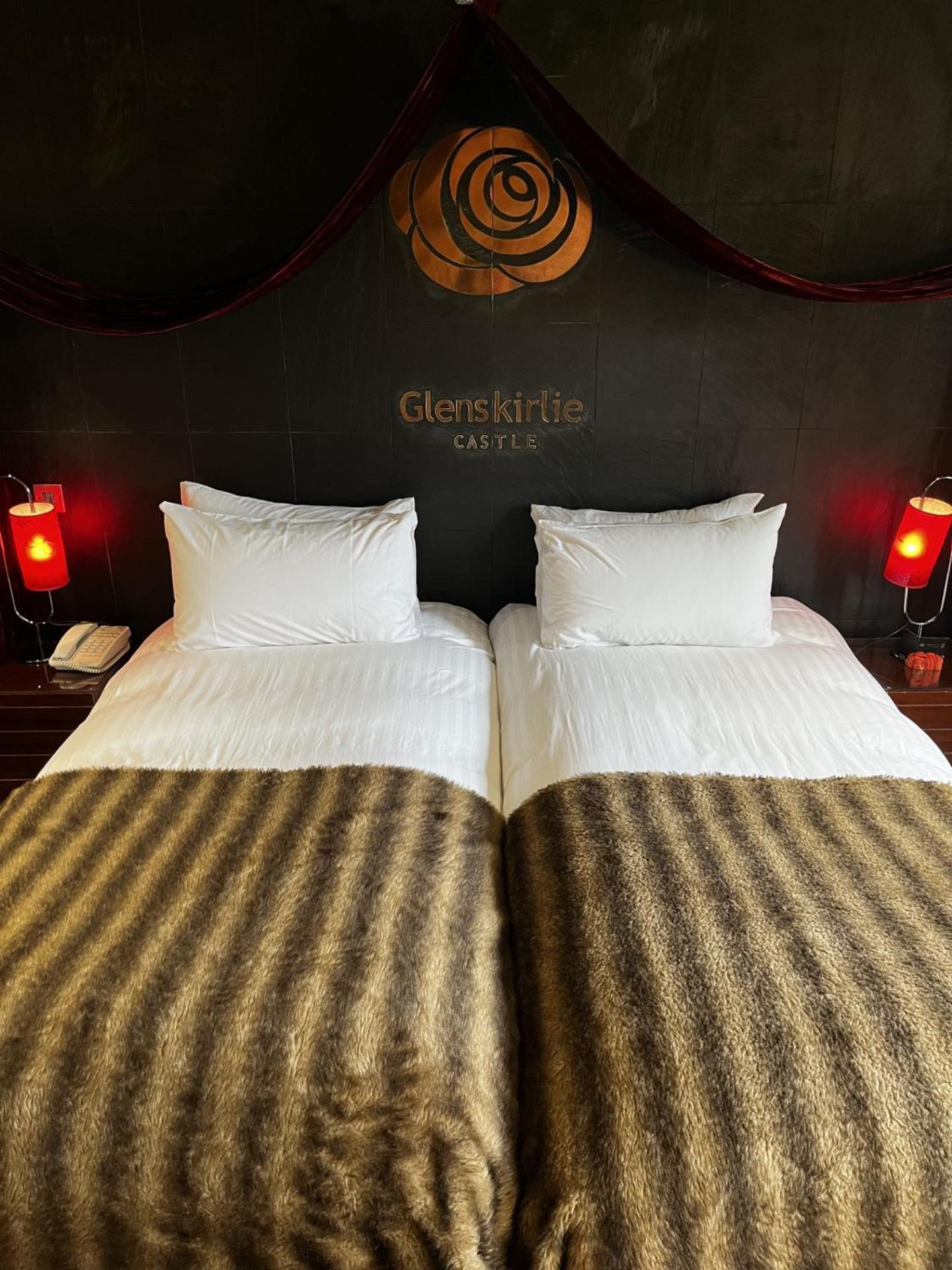 Glenskirlie Castle Hotel Banknock Buitenkant foto